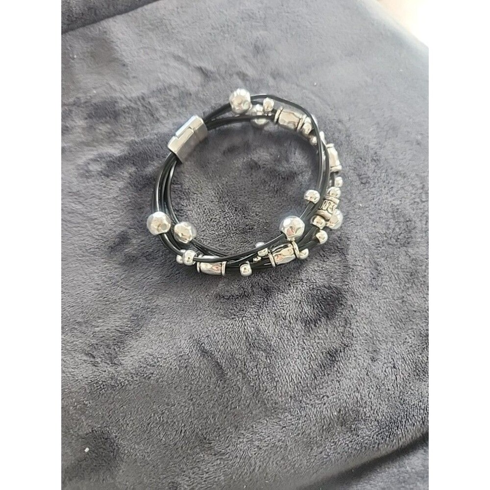 Multi Strand Rope Bracelet Black Thin  Silver Tone Beading Magentic Clasp